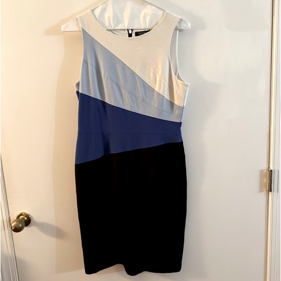 White House Black Market Scoop Neck Zipper Back MIDI Dress - Picture 1 of 5